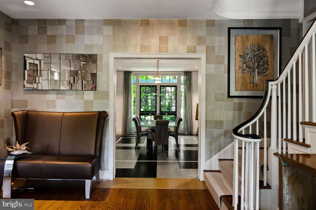 3 Norman Ln