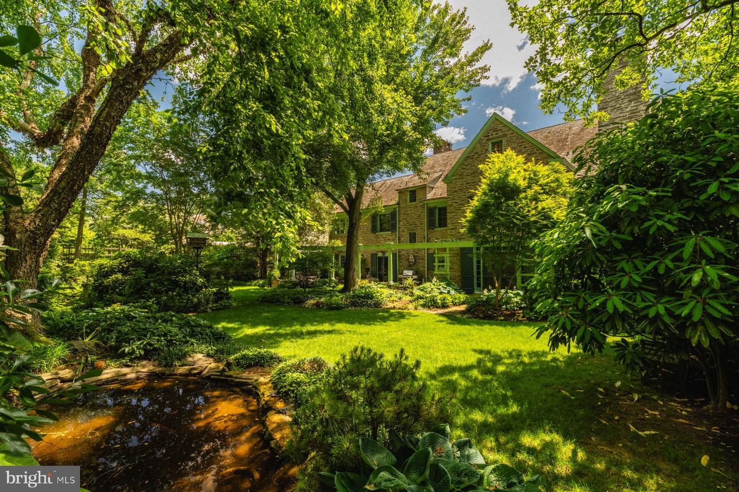 3 Norman Ln