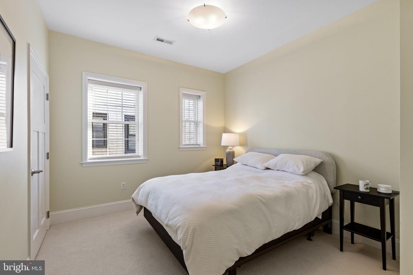 428 W Ellet St #3
