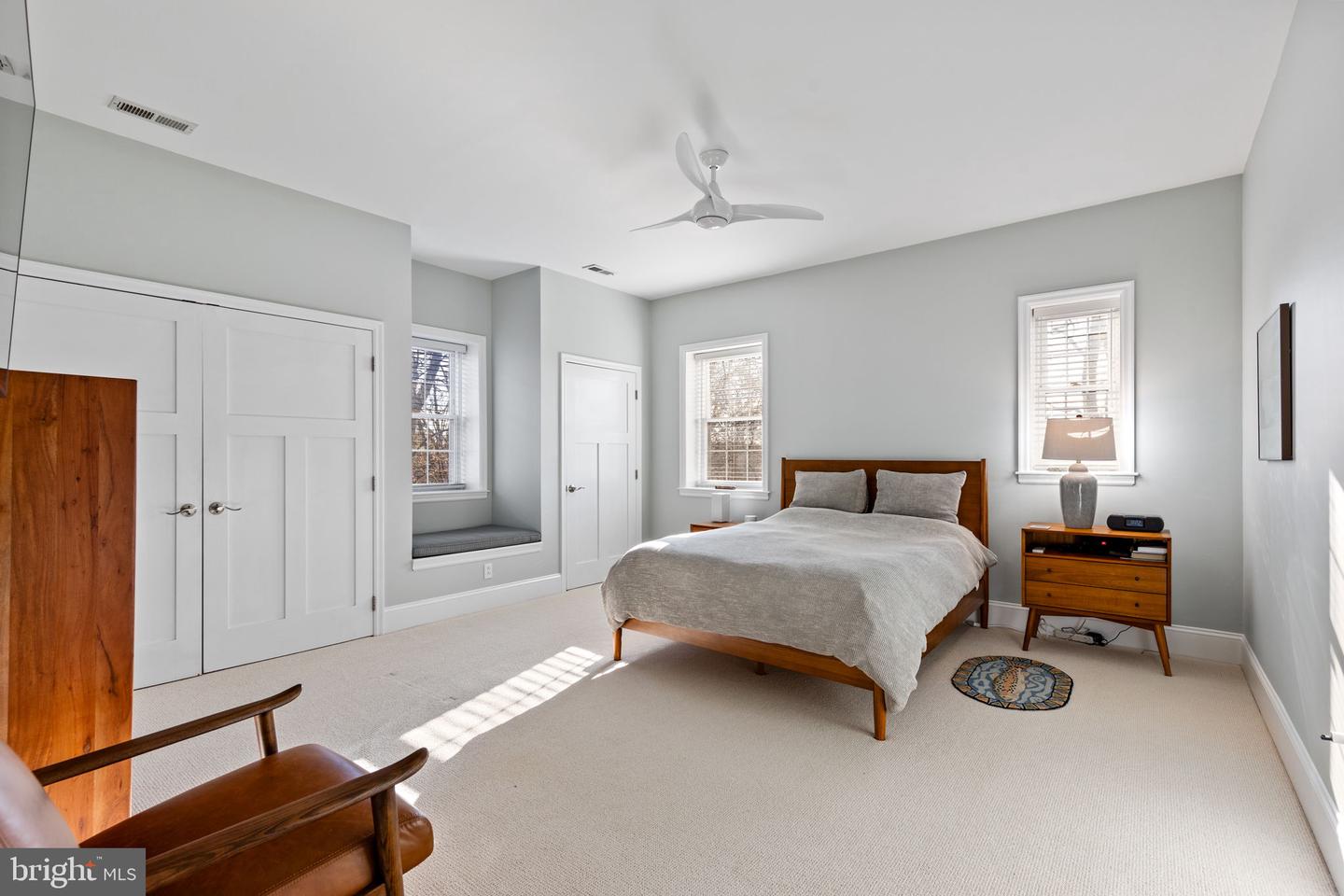 428 W Ellet St #3