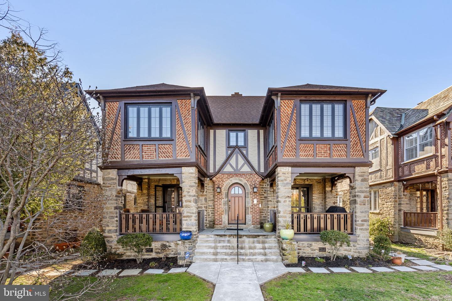428 W Ellet St #3