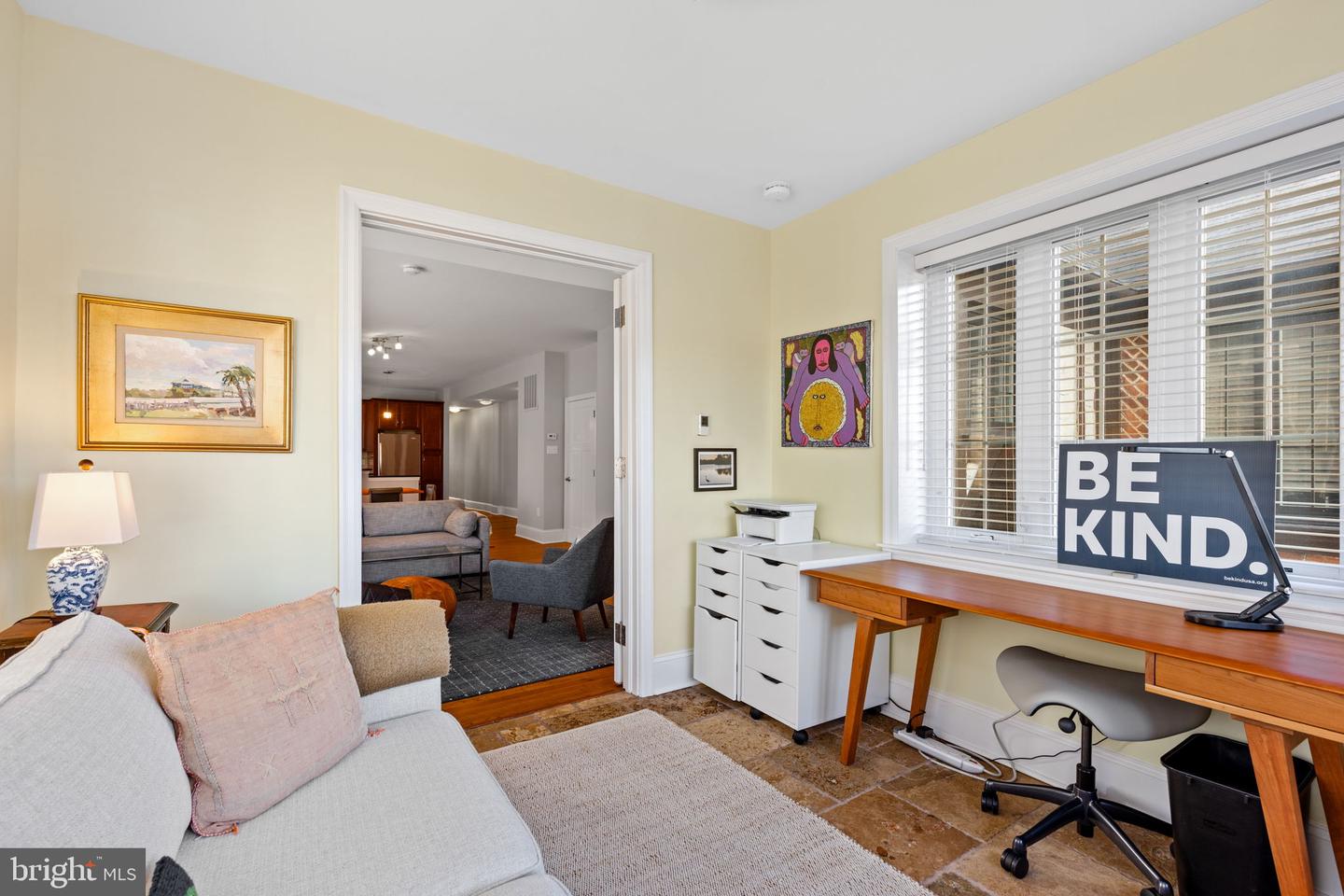 428 W Ellet St #3