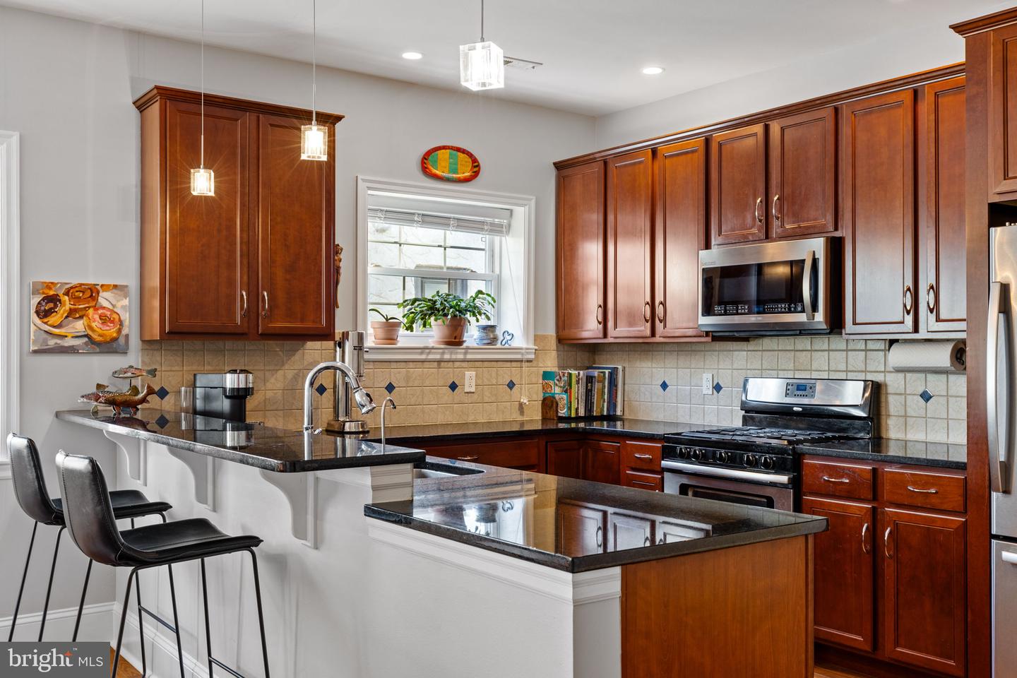 428 W Ellet St #3