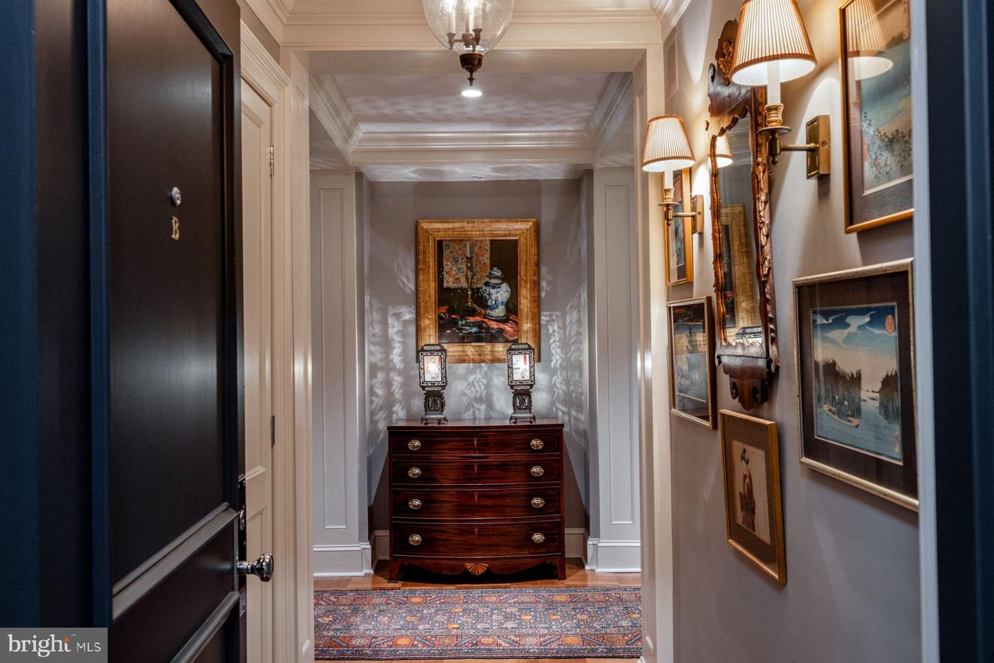 220 W Rittenhouse Sq #12b