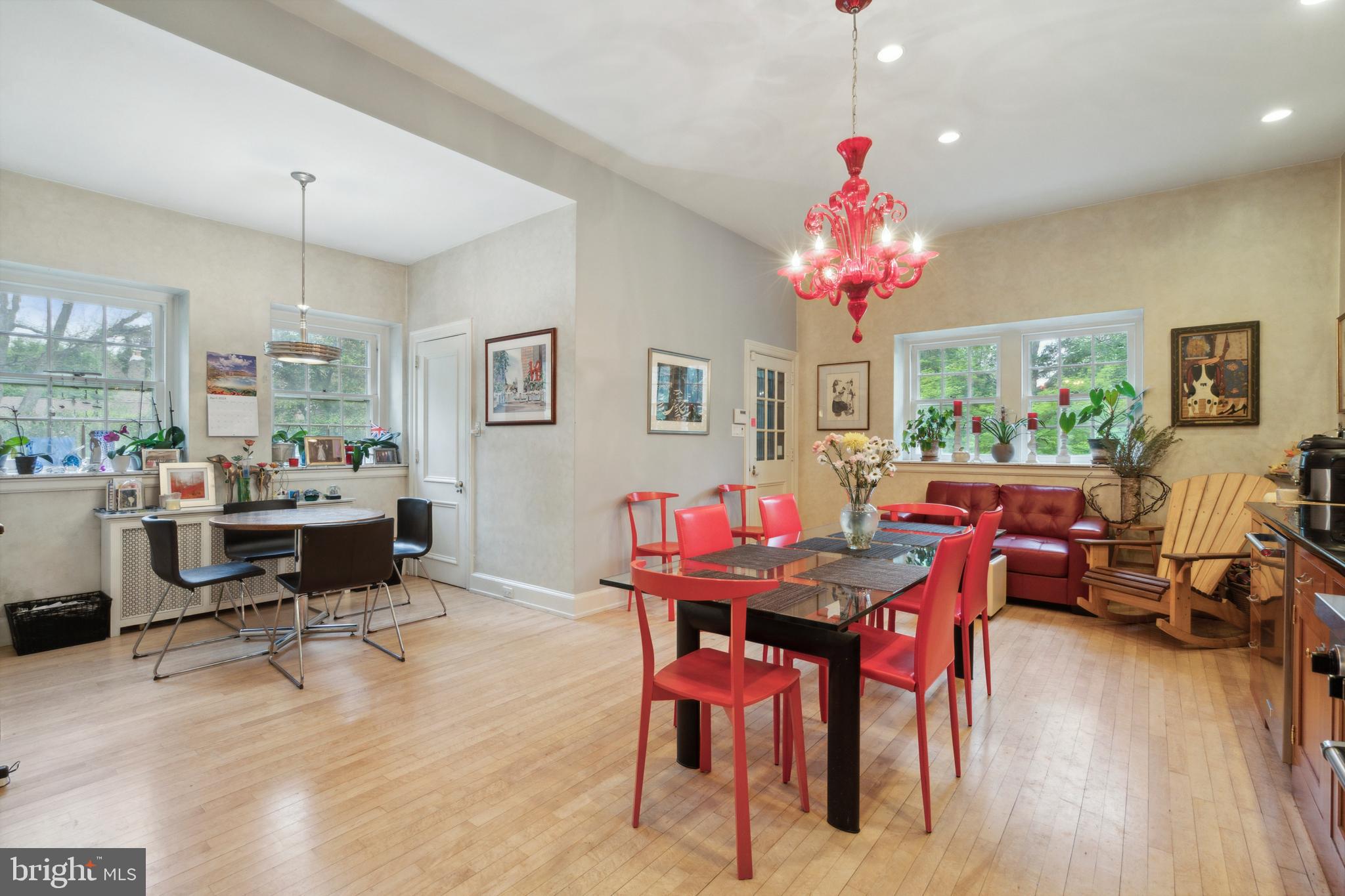 8410 PROSPECT AVENUE