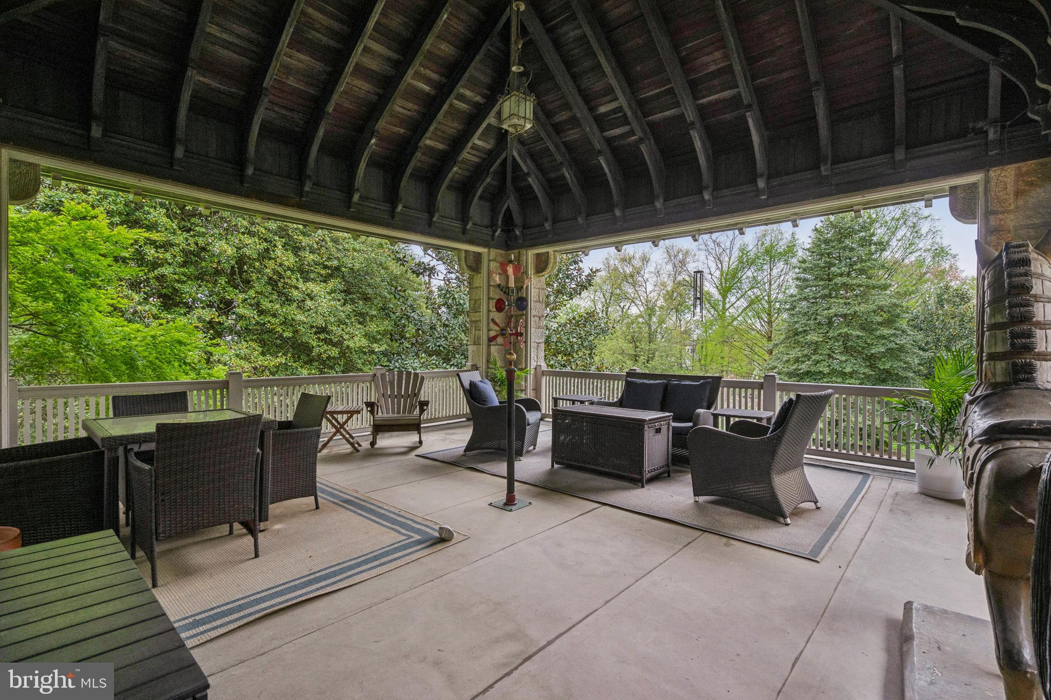 8410 PROSPECT AVENUE