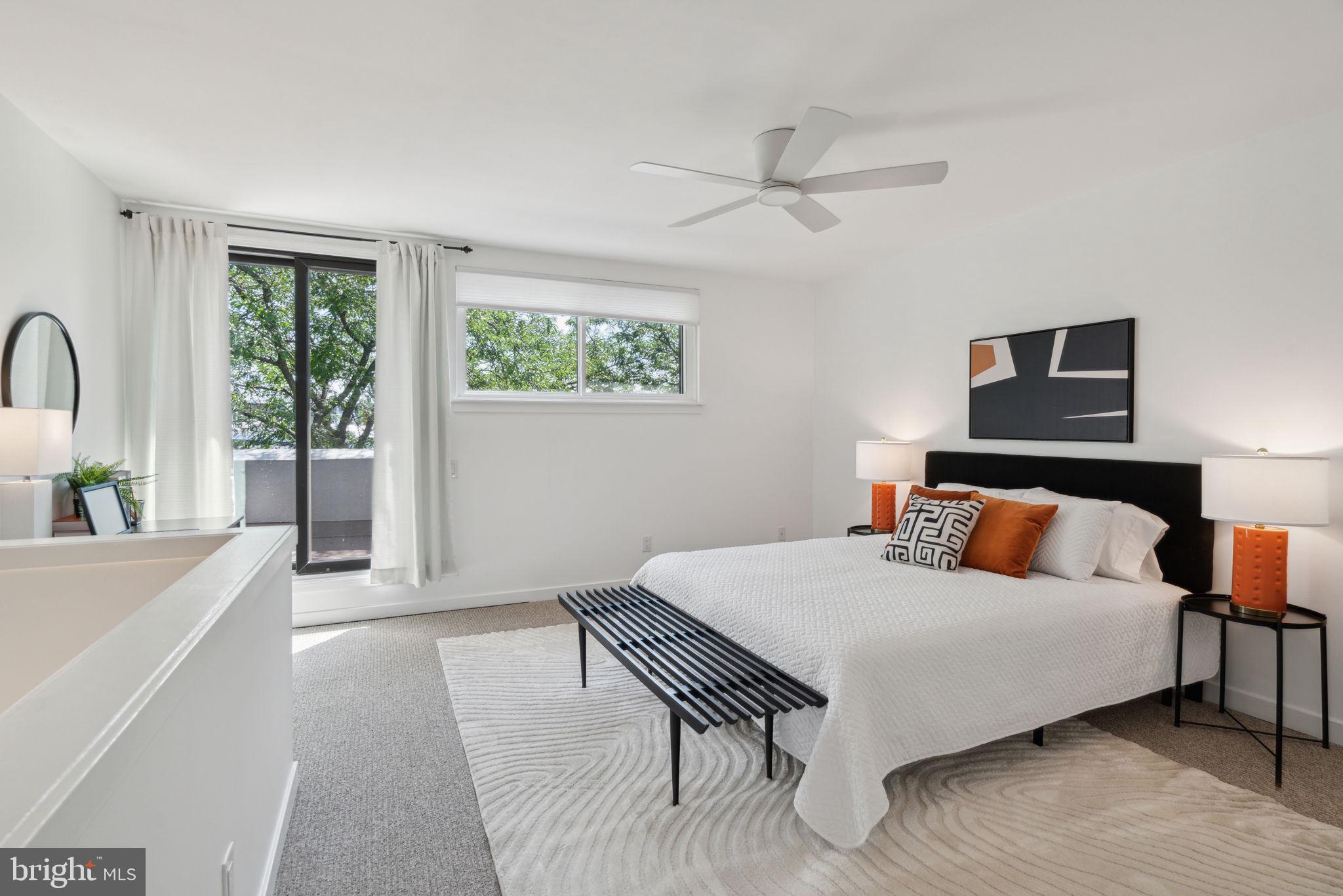 822 N NEWKIRK STREET