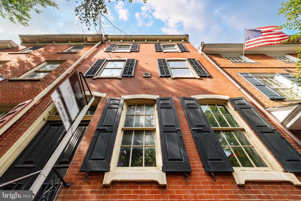 243 PINE STREET