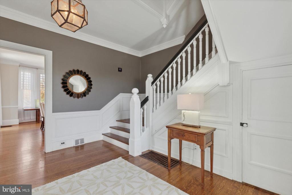 122 BETHLEHEM PIKE