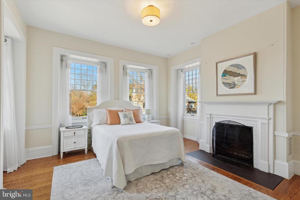 122 BETHLEHEM PIKE