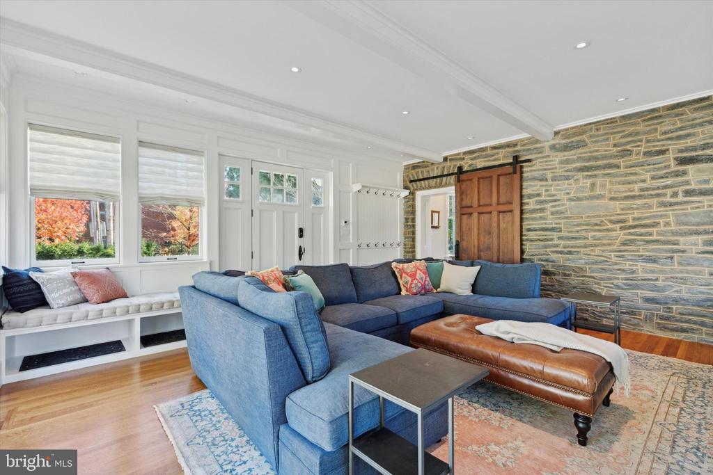 122 BETHLEHEM PIKE