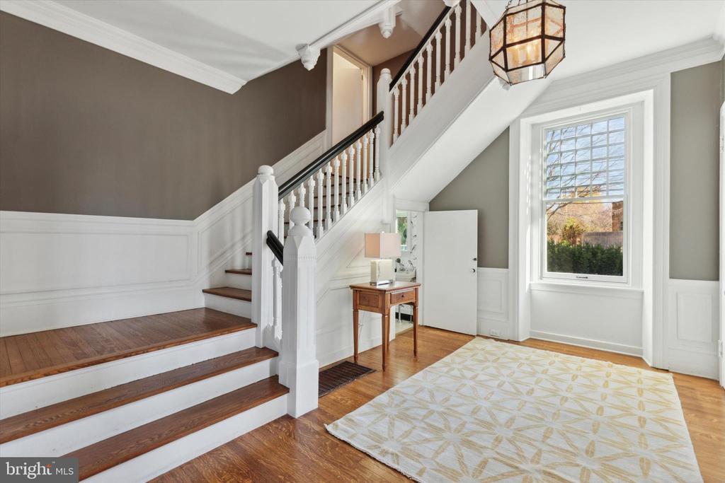 122 BETHLEHEM PIKE