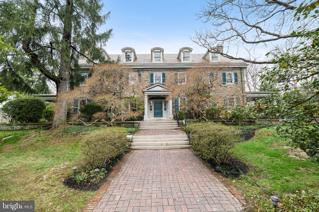 6600 WISSAHICKON