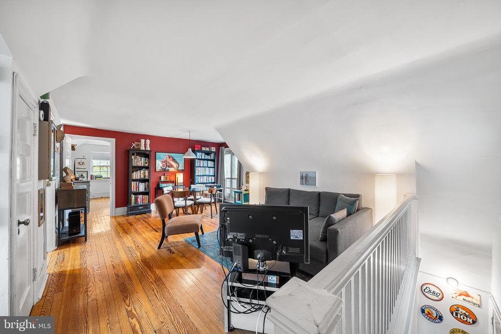 6600 WISSAHICKON