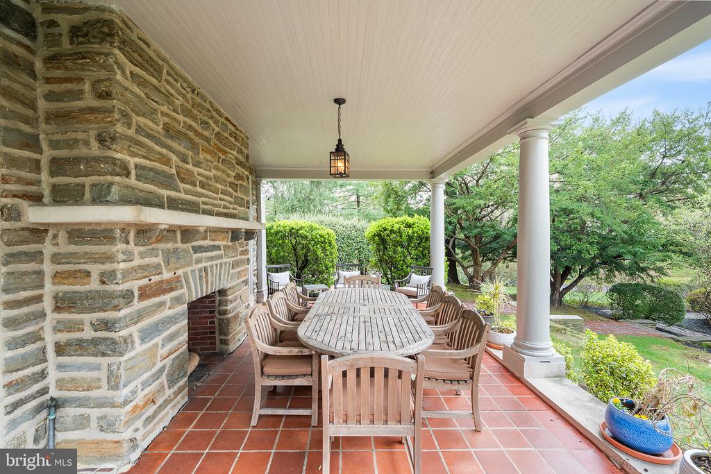 6600 WISSAHICKON