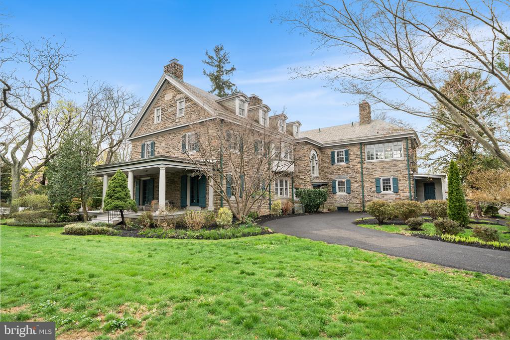 6600 WISSAHICKON