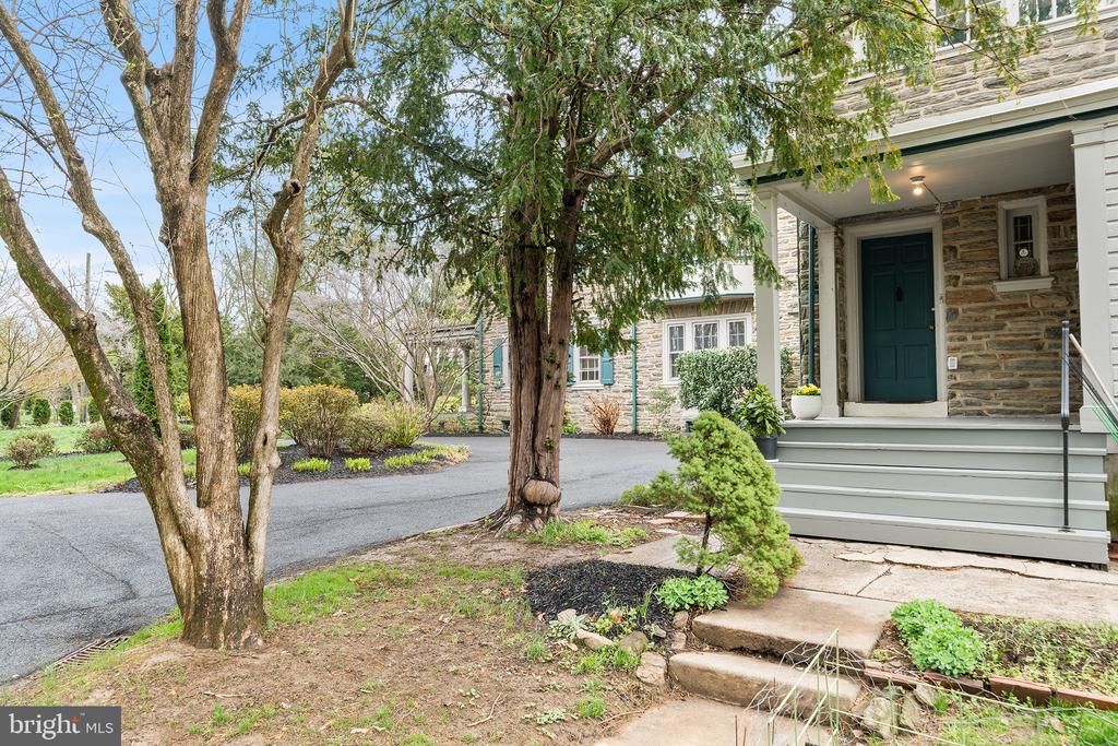 6600 WISSAHICKON