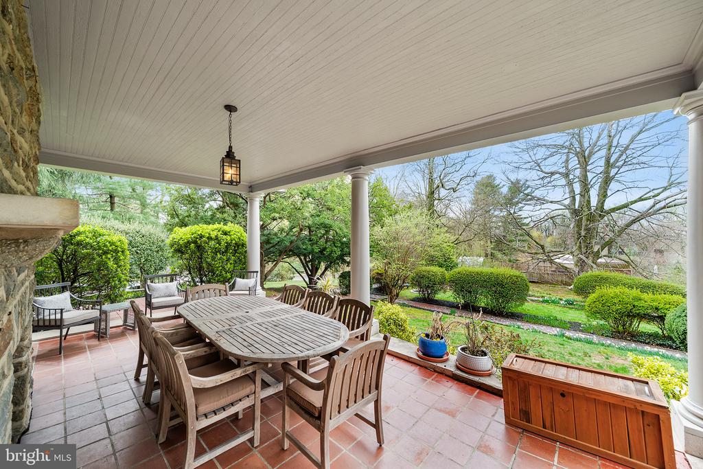 6600 WISSAHICKON