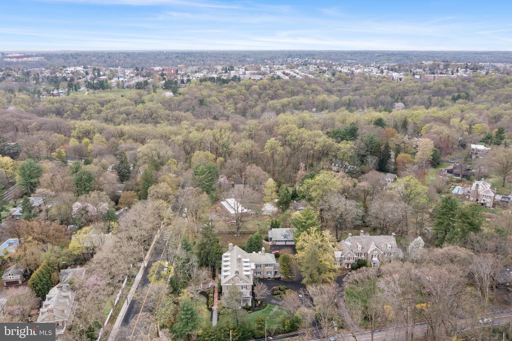6600 WISSAHICKON