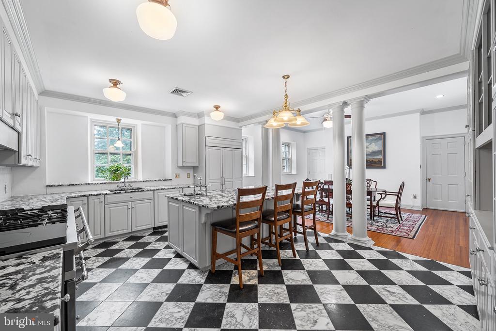 6600 WISSAHICKON