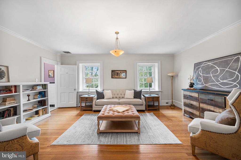 6600 WISSAHICKON
