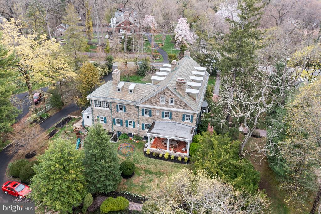 6600 WISSAHICKON