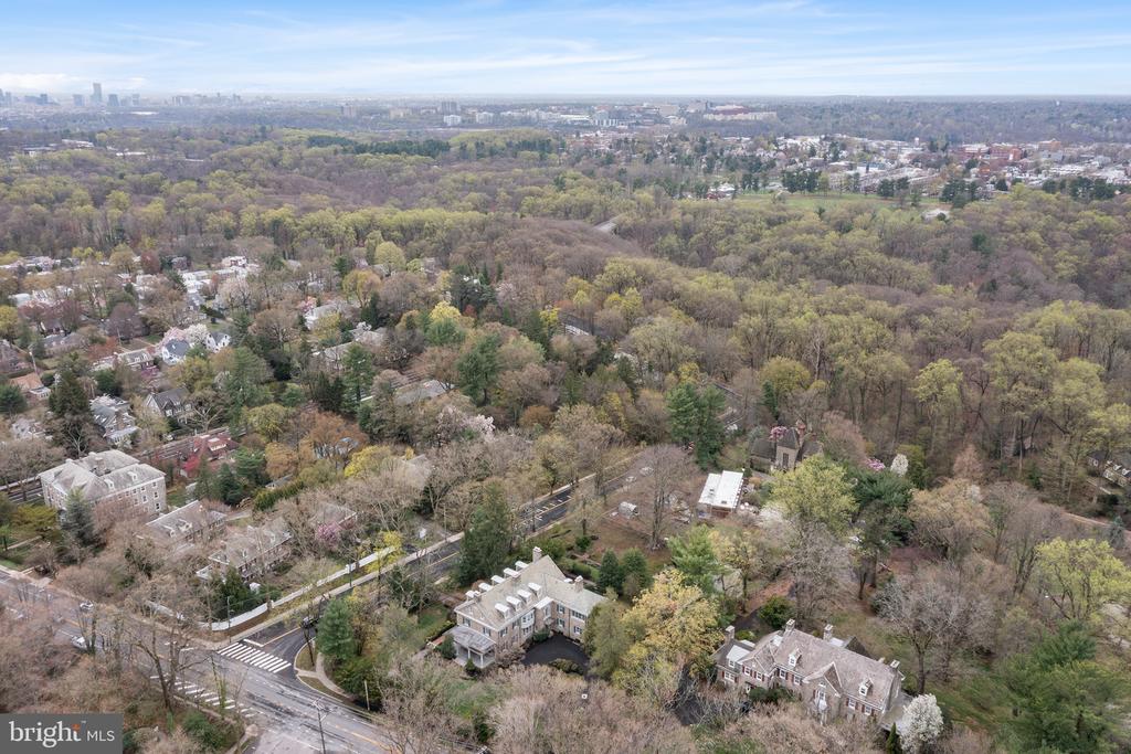 6600 WISSAHICKON