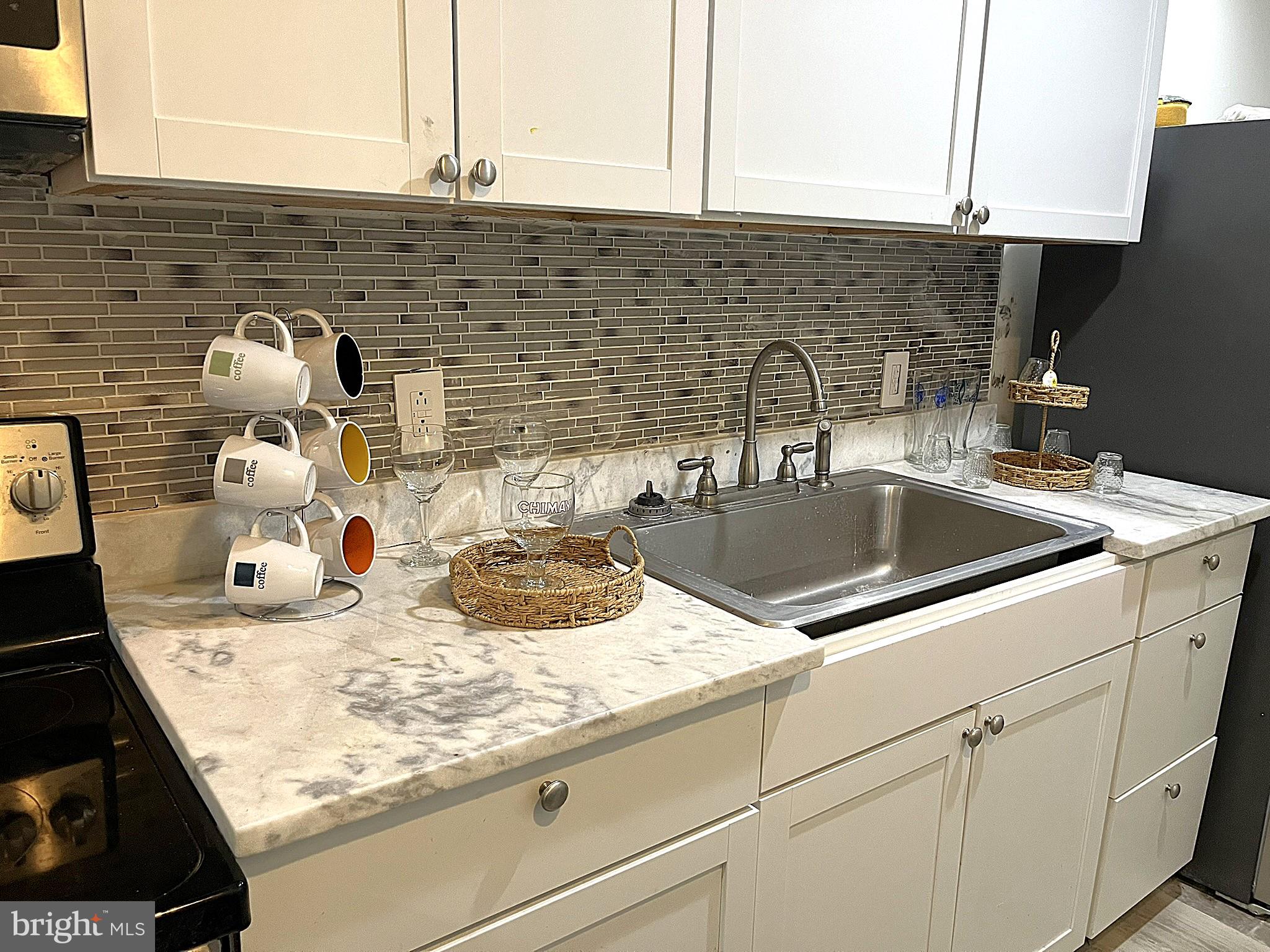 7814 ARDLEIGH STREET