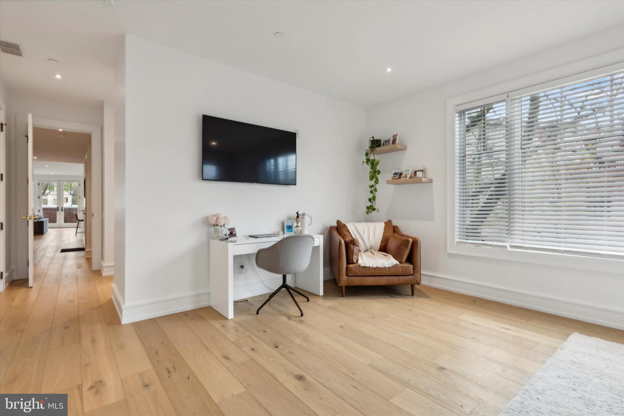 8100 GERMANTOWN AVENUE A