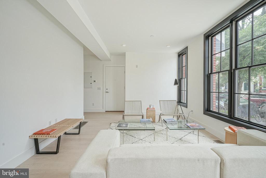 1921 GREEN STREET 1