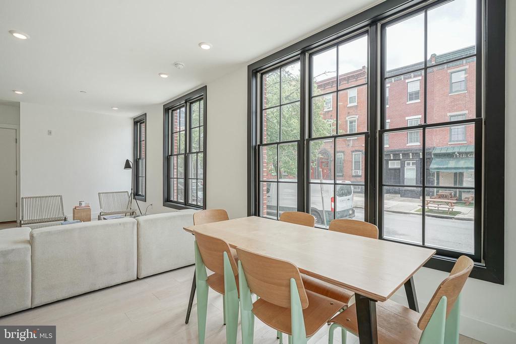 1921 GREEN STREET 1