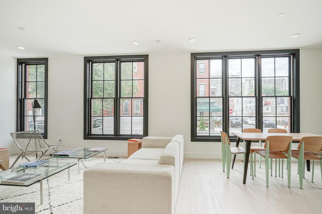 1921 GREEN STREET 1