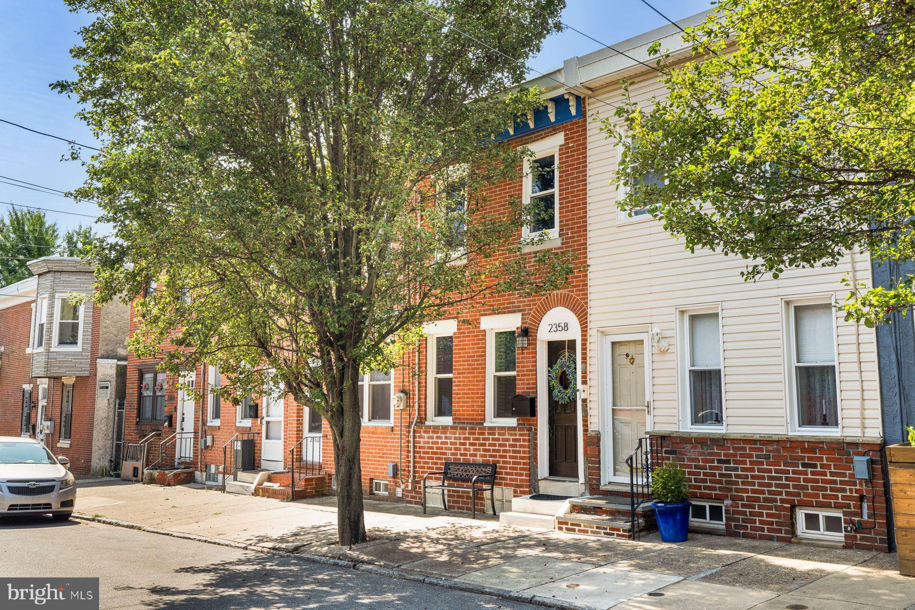 2358 E Letterly St