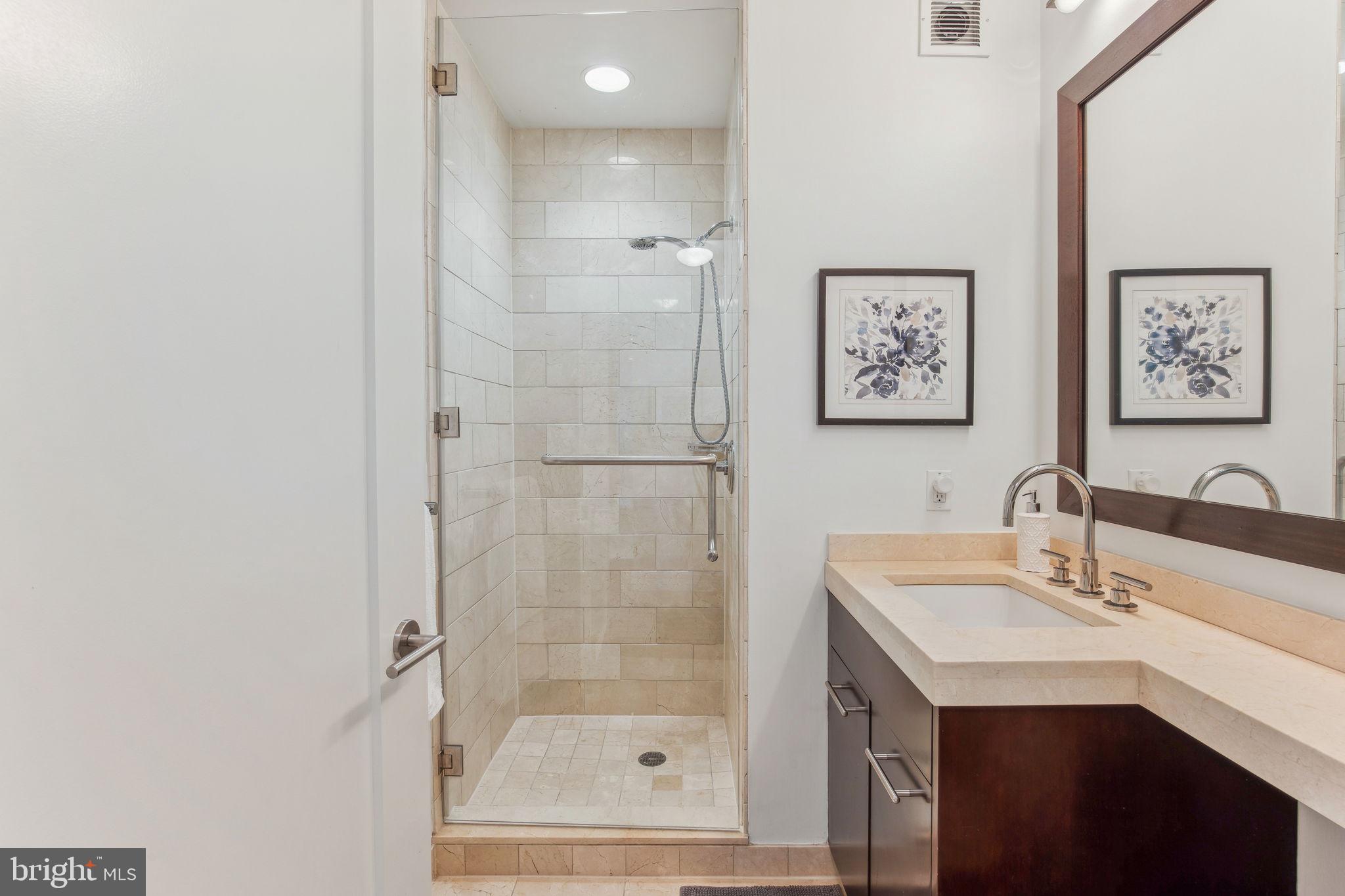 1414 S PENN SQUARE 23A