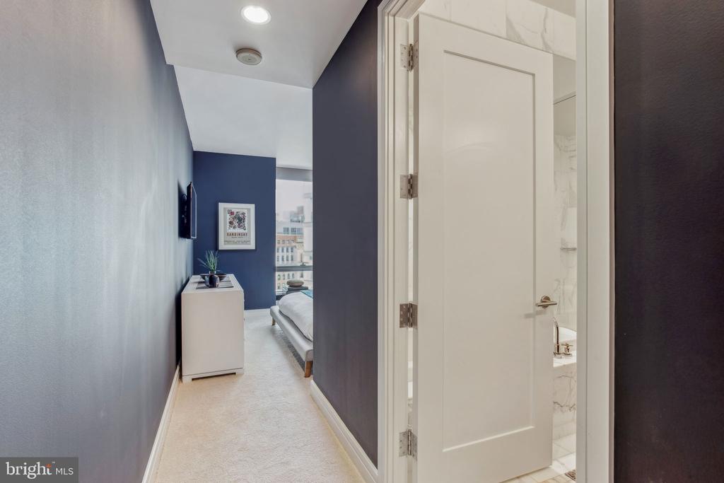 1414 S PENN SQUARE 23A