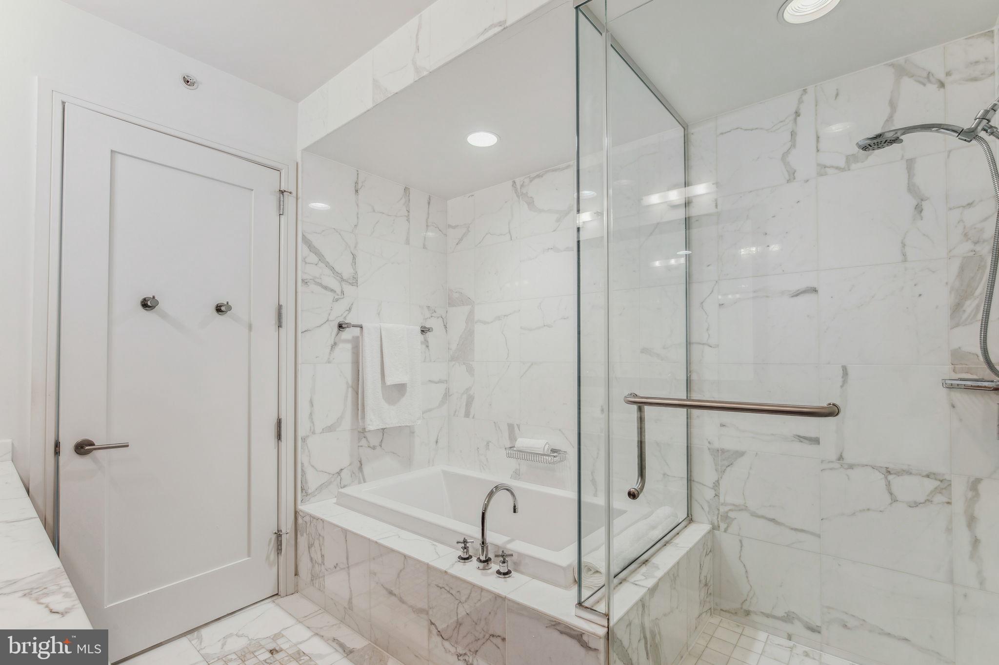 1414 S PENN SQUARE 23A