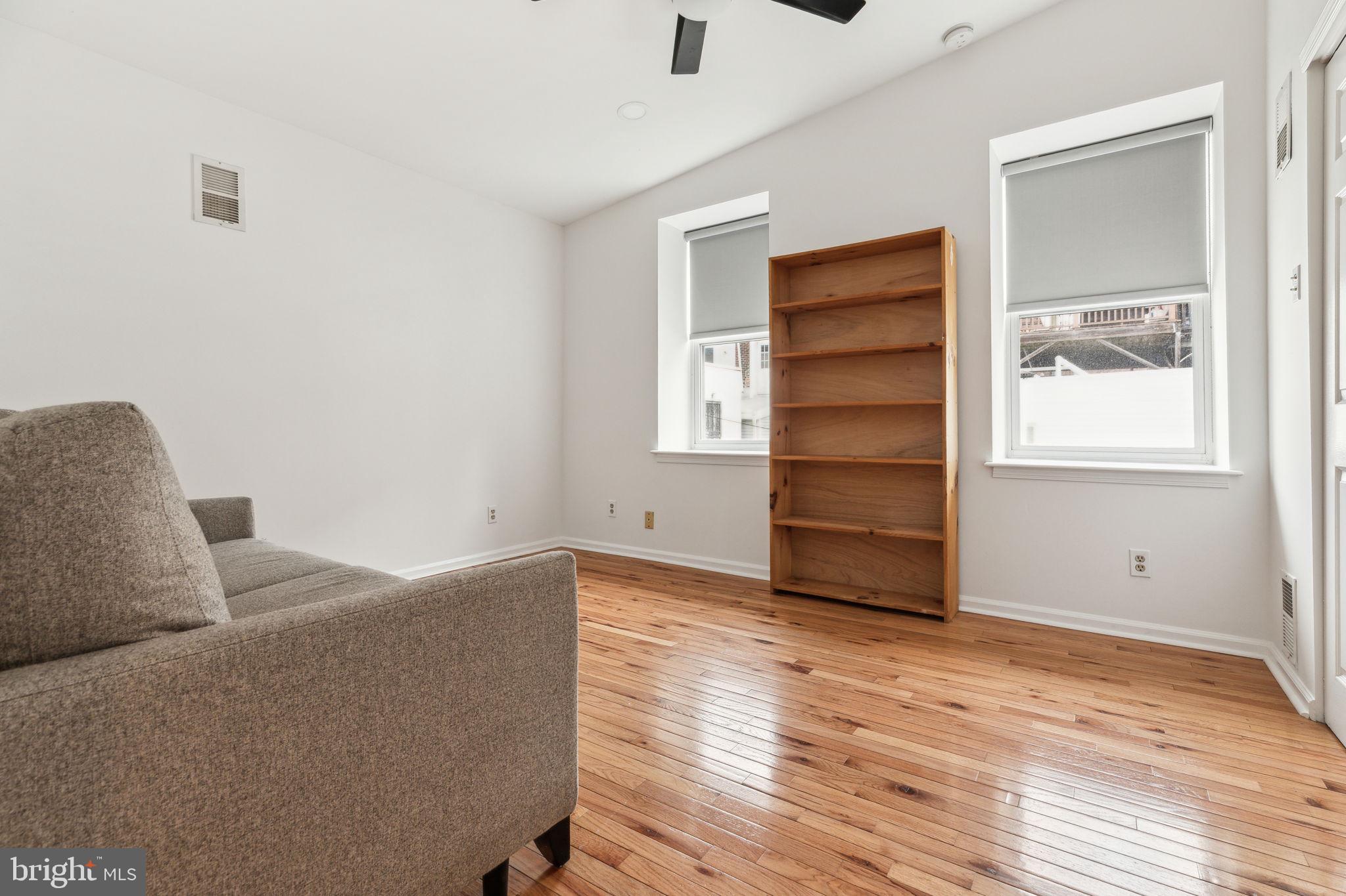 1811 FITZWATER STREET A