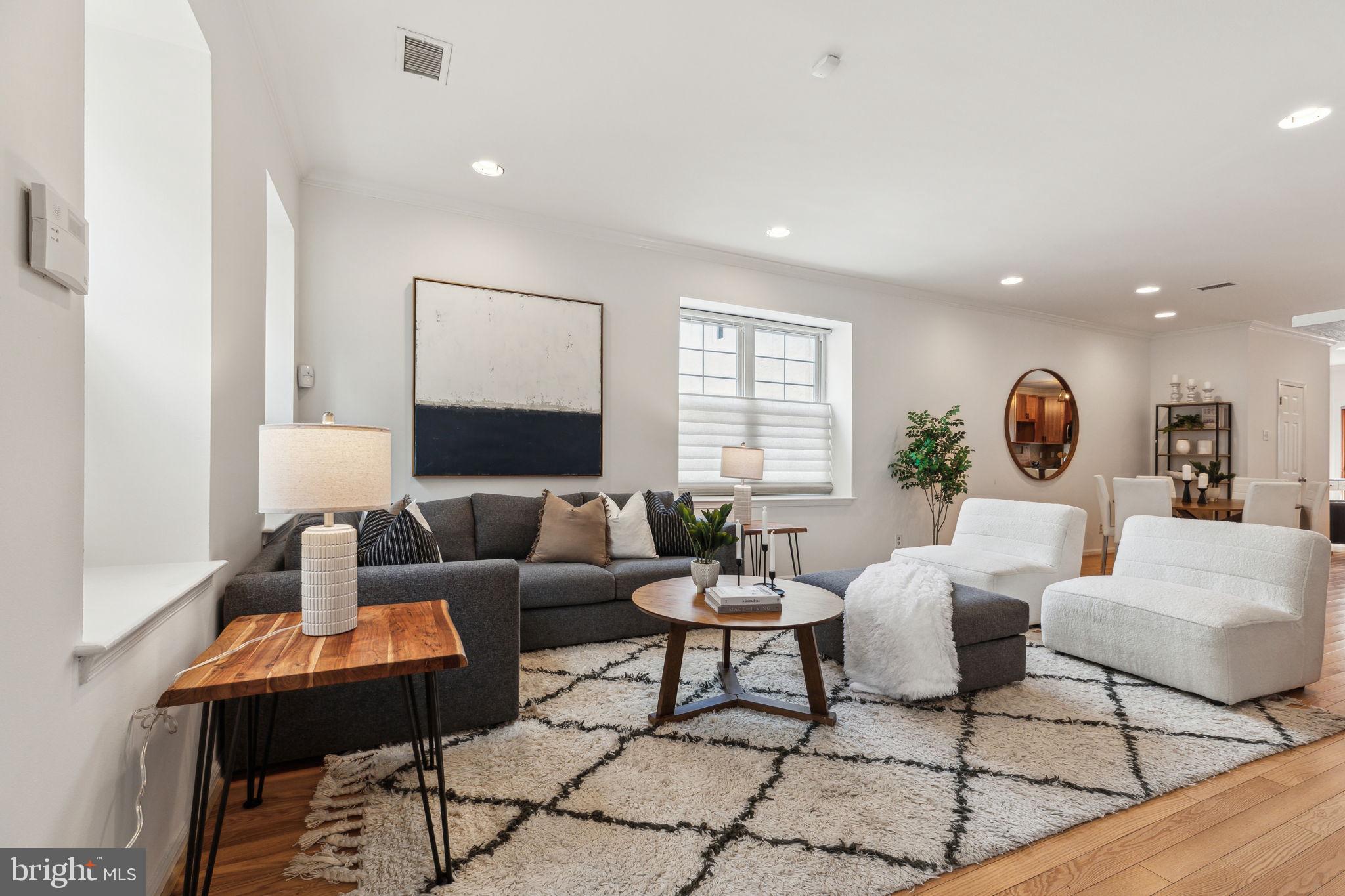 1811 FITZWATER STREET A