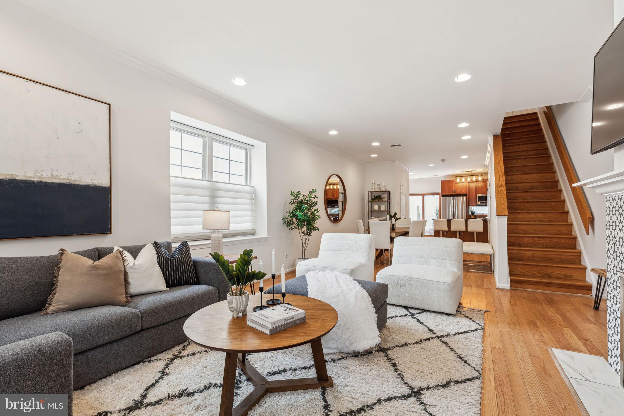 1811 FITZWATER STREET A