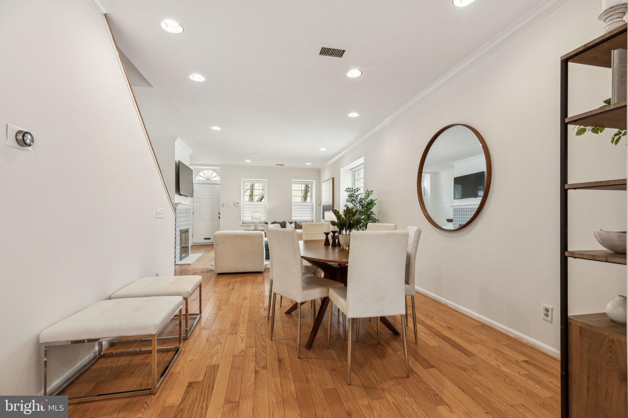 1811 FITZWATER STREET A