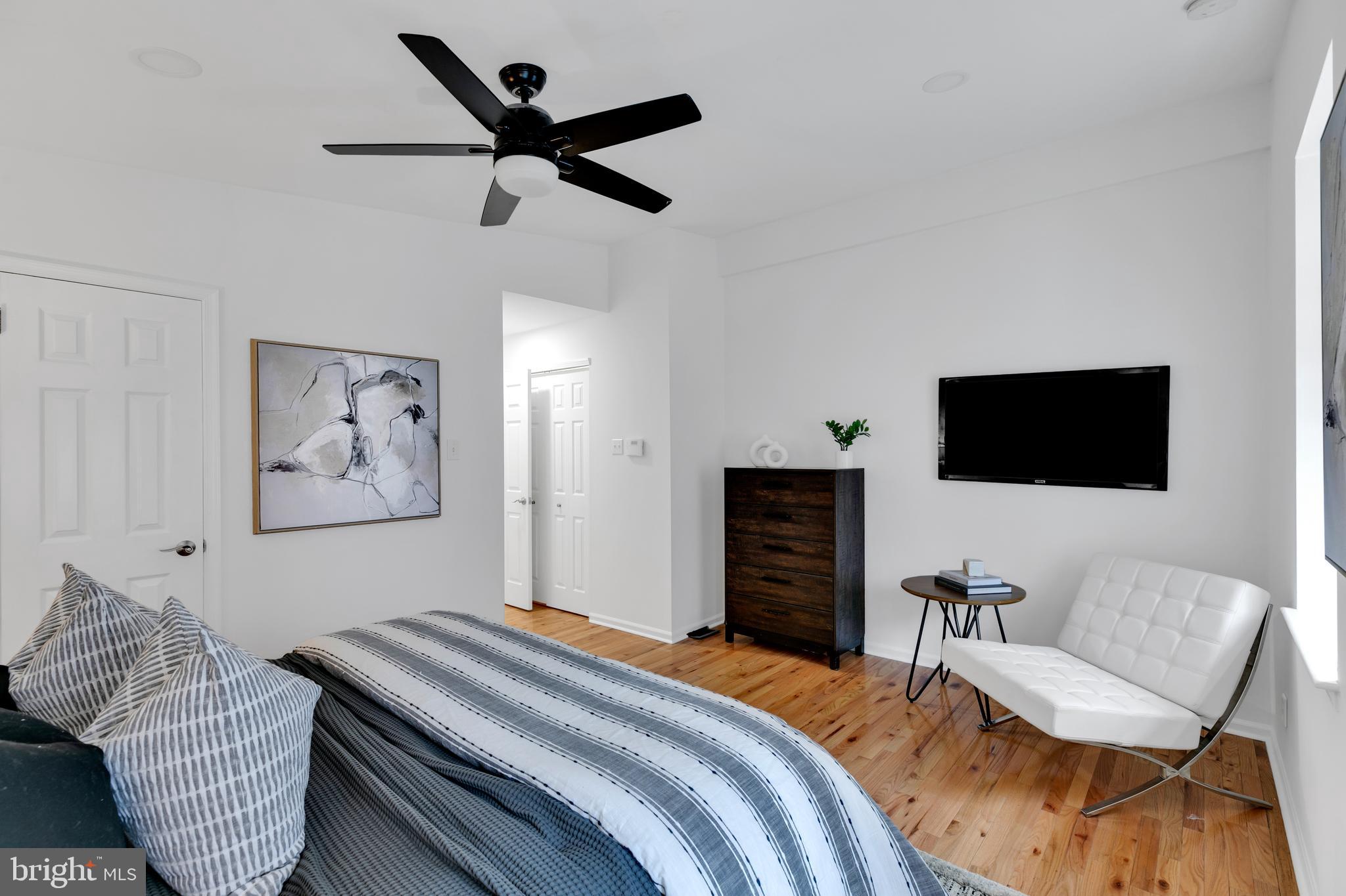 1811 FITZWATER STREET A