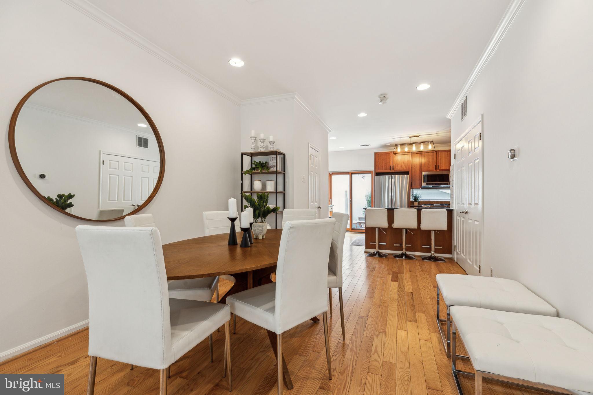 1811 FITZWATER STREET A