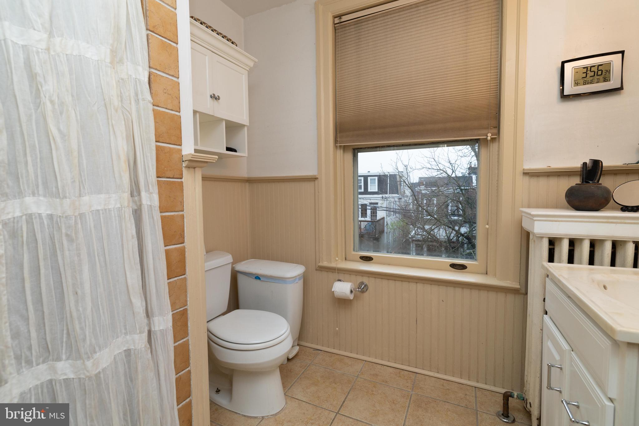 218 E HIGHLAND AVENUE