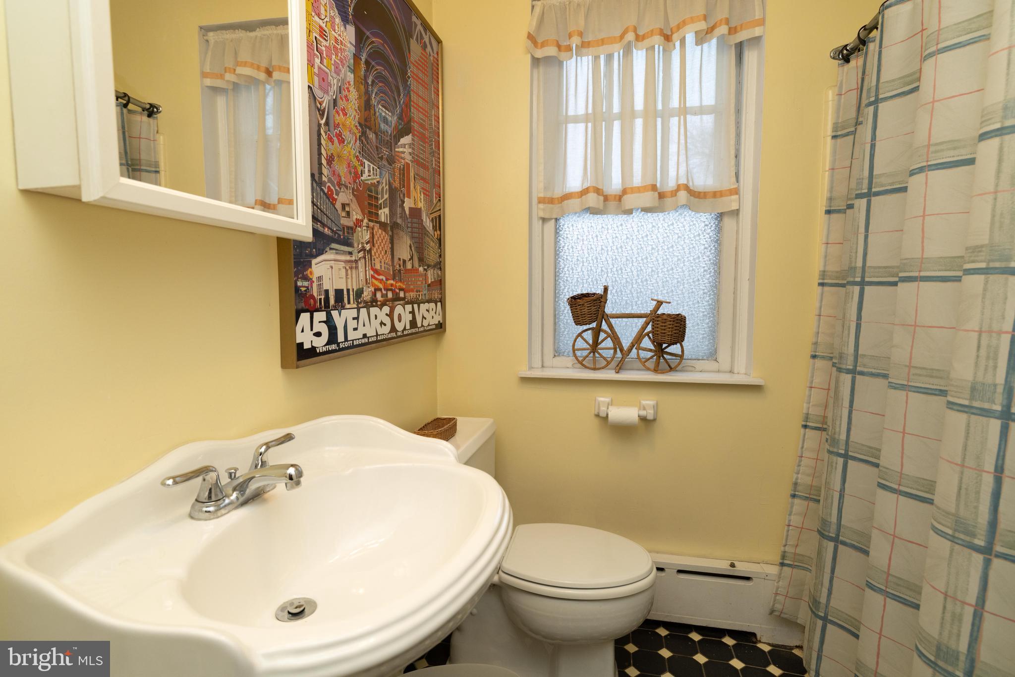 218 E HIGHLAND AVENUE