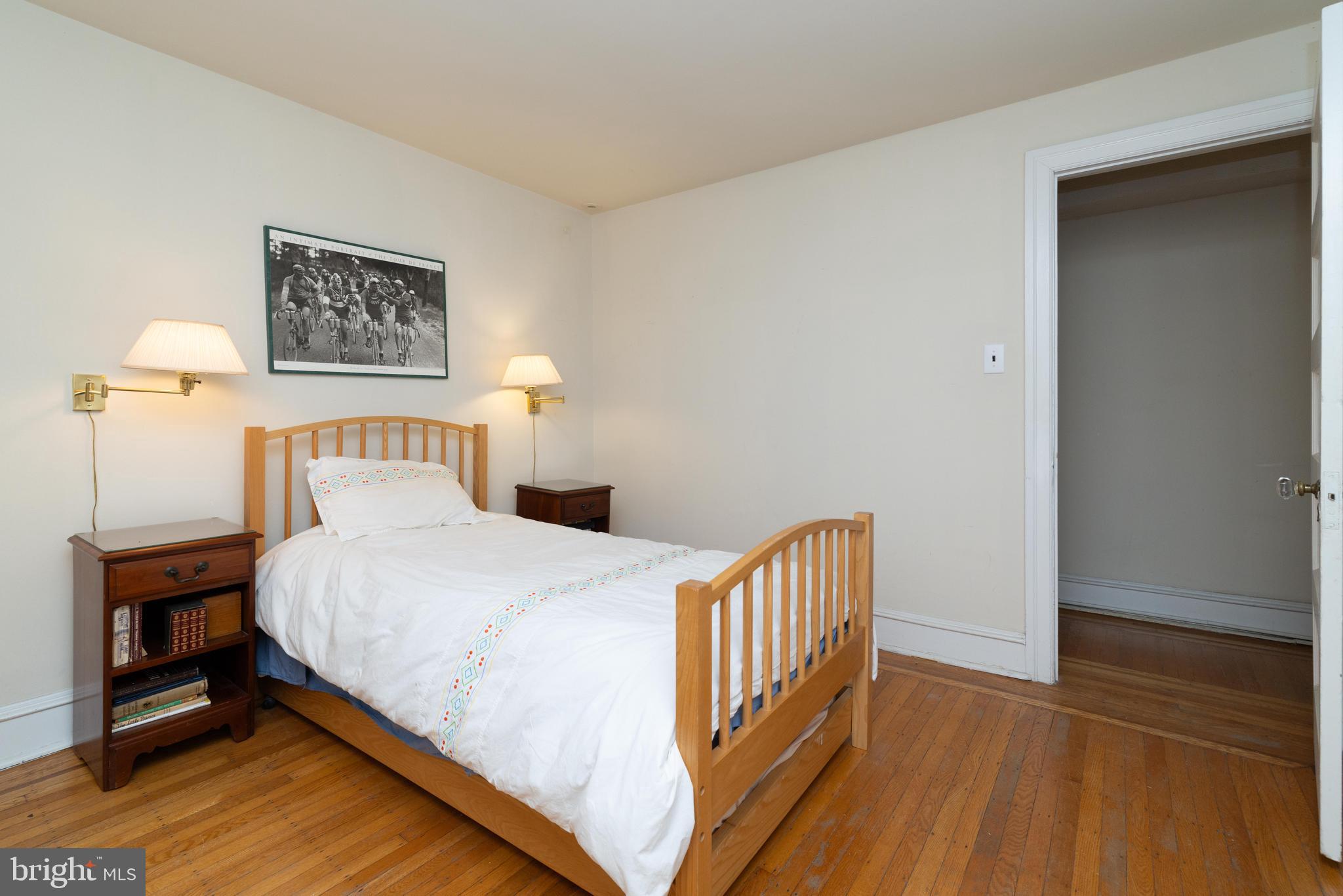 218 E HIGHLAND AVENUE