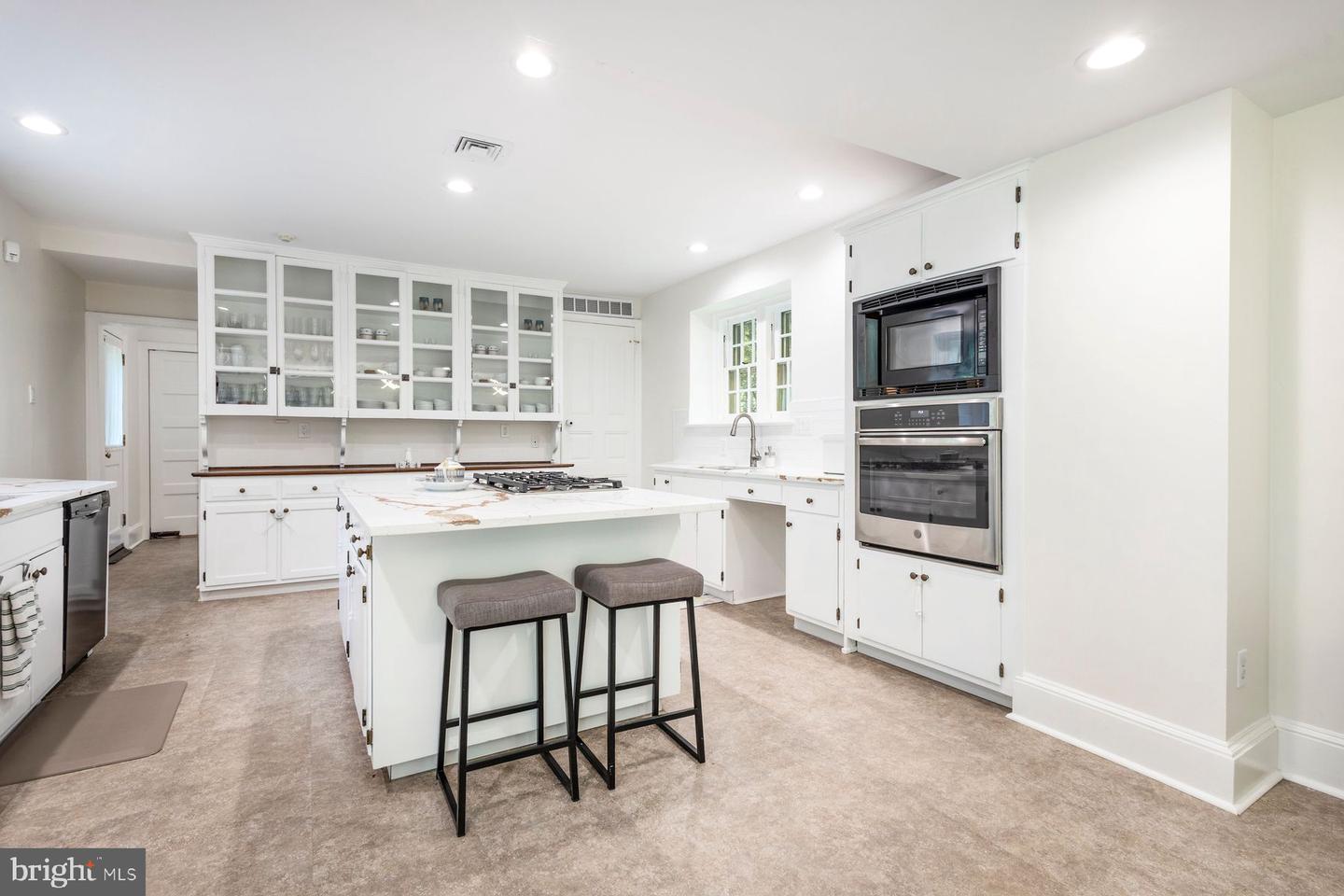 8031 Seminole St