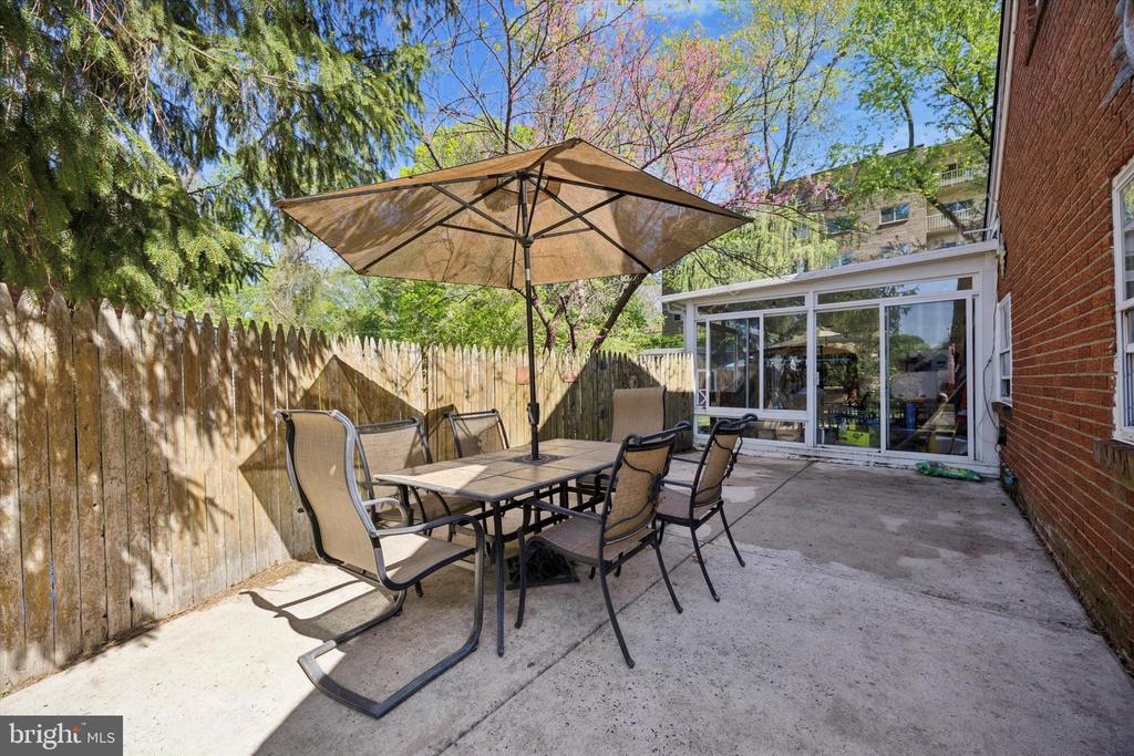 7904 CADILLAC LANE