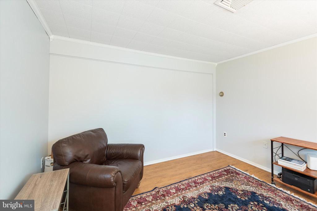 7904 CADILLAC LANE