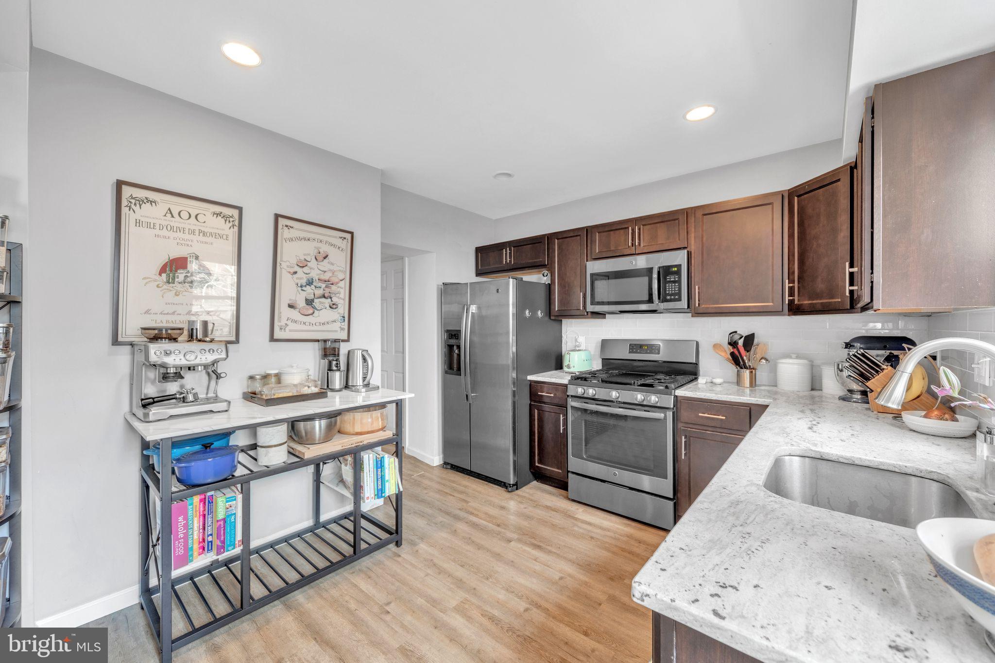 2007 PEMBERTON STREET