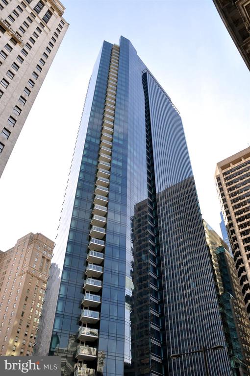 1414 S PENN SQUARE 11D